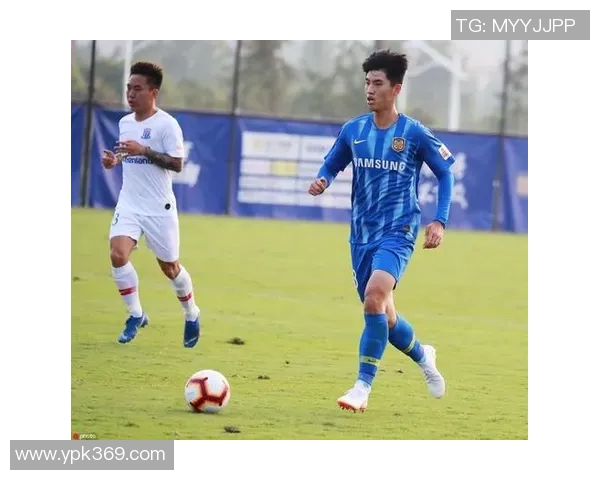 江波龙足球明星的崛起与未来展望：从青训到职业生涯的精彩旅程